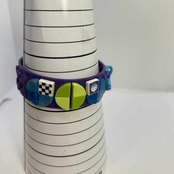 Pre-owned Lego Dots Bracelet DIY Gamer Roller Skate Room for More Charms - Picture 2 of 8